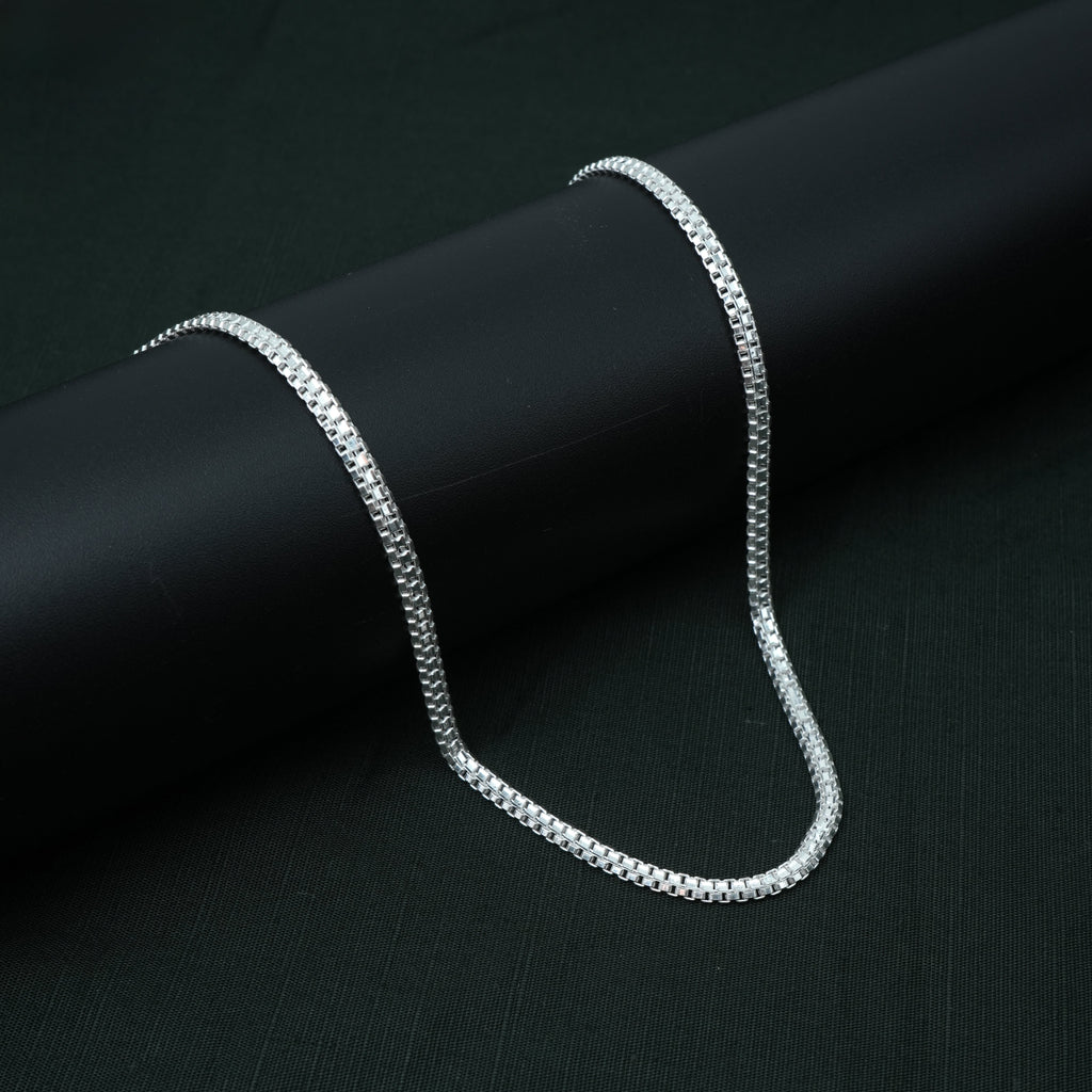 Men’s Flat Silver Chain Bold Smooth Finish for Boys