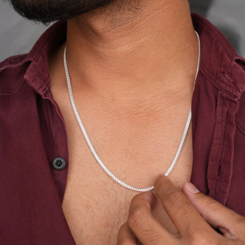Men’s Flat Silver Chain Bold Smooth Finish for Boys