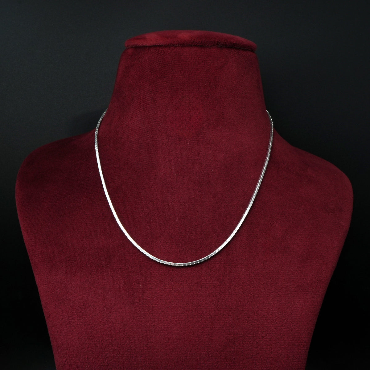 Trendy Silver Chain for Boys Minimal Look