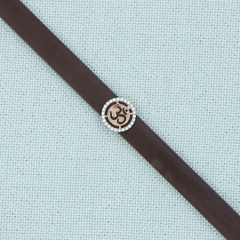 Classic Silver OM Wristband for man