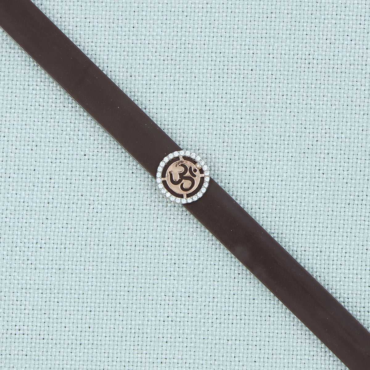Classic Silver OM Wristband for man